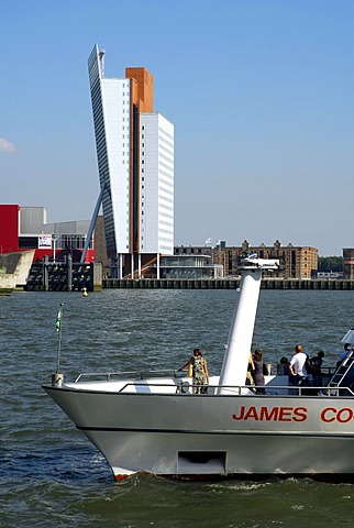 Excursion boat on the Nieuwe Maas River, modern architecture at the Wilhelminapier at back, Rotterdam, Zuid-Holland, South-Holland, Netherlands, Europe