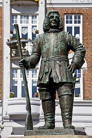 Statue of Peter Jansen Wessel Tordenskjold, Frederikshavn, Denmark, Europe