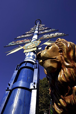 Lion of Bavaria and maypole, Munich, Upper Bavaria, Germany, Europe