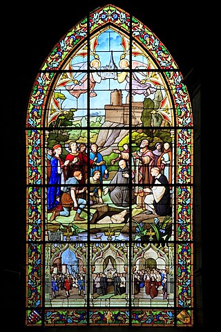 Stained glass window, church of Saint-Sulpice, Fougeres, Ille-et-Vilaine, Region Bretagne, France, Europe