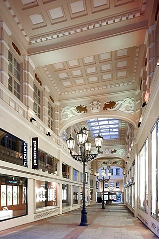 Kruegerpassage shopping arcade, Krueger House, Dortmund, Ruhr Area, North Rhine-Westphalia, Germany, Europe