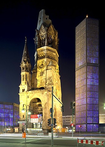 Kaiser Wilhelm Memorial Church, Breitscheidplatz, Charlottenburg, Berlin, Germany, Europe