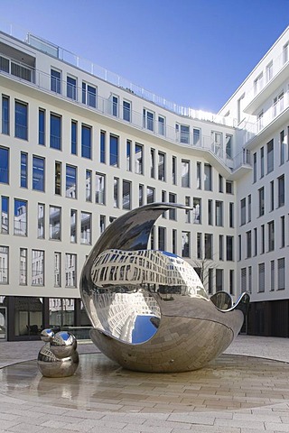 Molecule sculpture by Christopher Klein in the inner courtyard garden of Angerhof Court in the historic district of Altstadt-Lehel, Munich, Bavaria, Germany, Europe