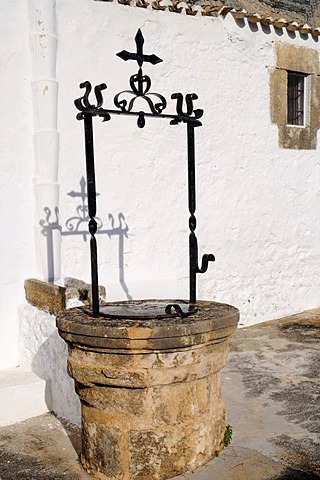 Old well, Ermita del Popul, chapel, church, Javea, Costa Blanca, Alicante province, Spain, Europe