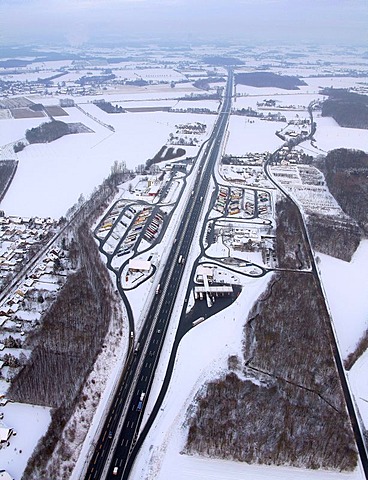 Aerial photo, Rhynern, A2 Autobahn, highway petrol station and rest stop, snow-covered, Hamm, Ruhr area, North Rhine-Westphalia, Germany, Europe