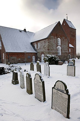 St. Laurentii church and so-called talking tombstones that tell the life story of the deceased, Suederende on the North Sea island of Fohr, North Frisian Islands, Schleswig Holstein, northern Germany, Europe