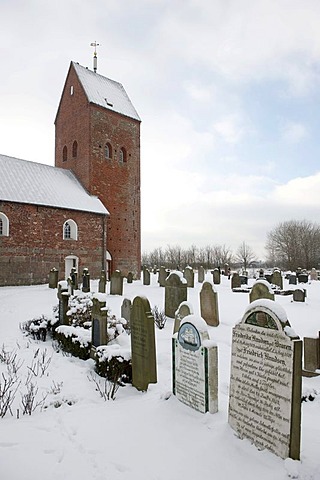 St. Laurentii church and so-called talking tombstones that tell the life story of the deceased, Suederende on the North Sea island of Fohr, North Frisian Islands, Schleswig Holstein, northern Germany, Europe