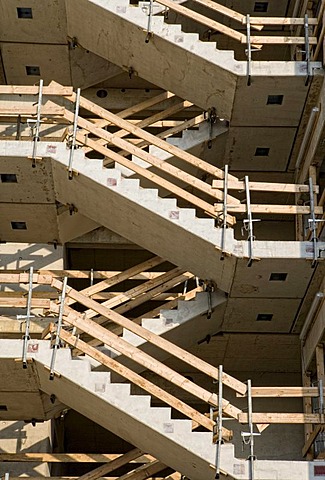 Construction site in the Rheinauhafen harbor 2008, the 2nd Kranhaus building is in shell construction, Cologne, North Rhine-Westphalia, Germany, Europe