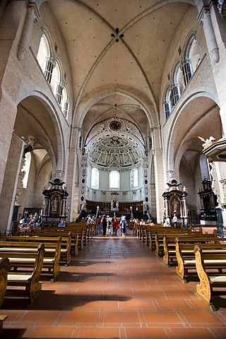 Interior view of "Liebfrauen-Basilika", cathedral of Trier, Rhineland-Palatinate, Germany, Europe