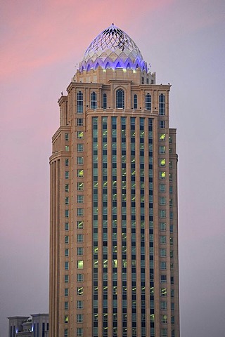 Four Seasons Hotel, dusk, Doha, Emirate of Qatar, Middle East, Asia