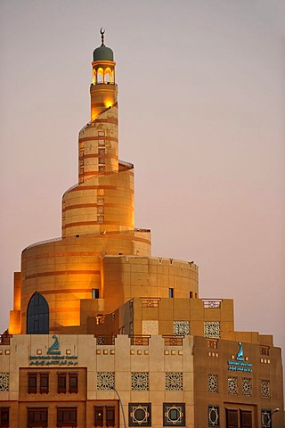 Evening, spiraled tower of the Fanar, Qatar Islamic Cultural Center, Doha, Qatar, Persian Gulf, Middle East, Asia