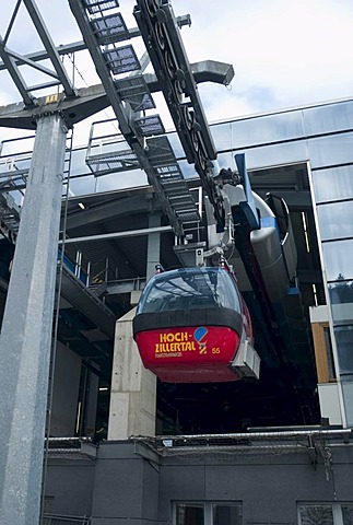 Hochzillertal cableway, Kaltenbach, Zillertal, Austria, Europe