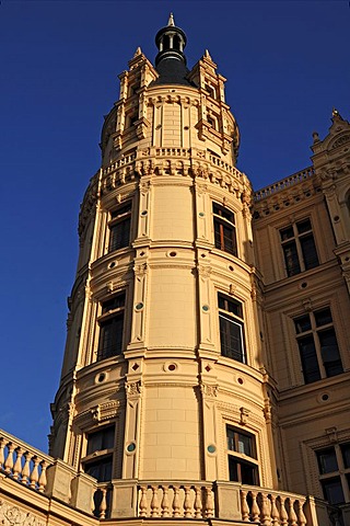 Side tower of the Schwerin Castle against a blue sky, the castle was built between 1845 and 1857 during romantic historicism, Lennestrasse 1, Schwerin, Mecklenburg-Western Pomerania, Germany, Europe