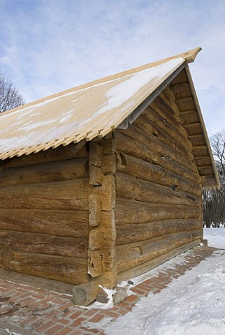 12th century wooden building of mead brewery, Kolomenskoye estate, Moscow, Russia