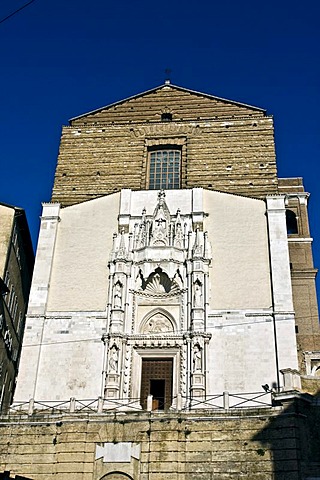 Gothic church of San Francesco alle Scale, 1323, facade by Giorgio Orsini da Sebenico, Pizzecolli street, Ancona, Marche, Italy, Europe