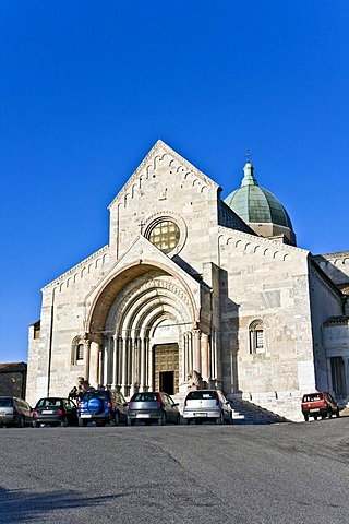 Church, Duomo of San Ciriaco, Romanesque architecture, Ancona, Marche, Italy, Europe