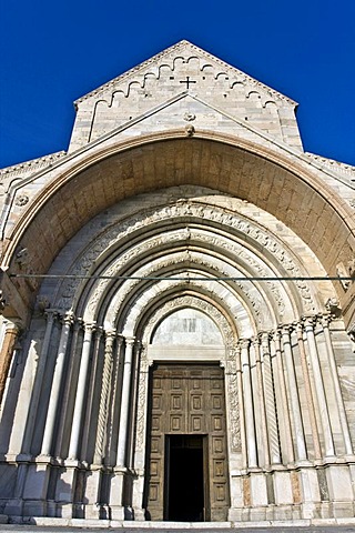 Church, Duomo of San Ciriaco, Romanesque architecture, Ancona, Marche, Italy, Europe