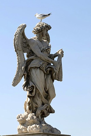 Angel statue on the Ponte Sant'Angelo bridge, Rome, Italy, Europe