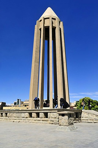 Mausoleum of the famous Persian physician Abu Ali al-Husayn ibn Abdallah ibn Sina, Abu Ali Sina, Ibn Sina, Avicenna, Hamadan, Hamedan, Persia, Iran, Asia