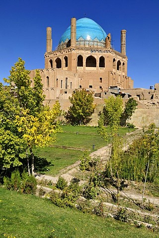 Historic Mausoleum of Oljaytu, Soltaniyeh, UNESCO World Heritage Site, Persia, Iran, Asia