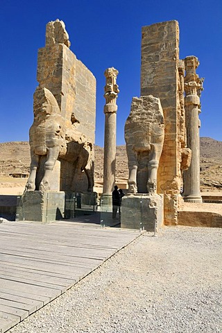 Propylon, Gate of all Nations, Achaemenid archeological site of Persepolis, UNESCO World Heritage Site, Persia, Iran, Asia