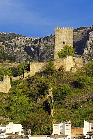 Yedra Castle in Cazorla village, Sierra de Cazorla Segura y Las Villas Natural Park, province of Jaen, Andalusia, Spain, Europe