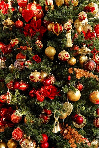 Christmas tree decorated with Christmas baubles, detail, Villa & Ambiente store, Im Weller, Nuremberg, Middle Franconia, Bavaria, Germany, Europe