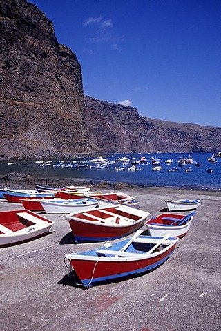 Colorful fishing boats in the port, Playa de Vueltas, Valle Gran Rey, La Gomera, Canary Islands, Spain, Europe