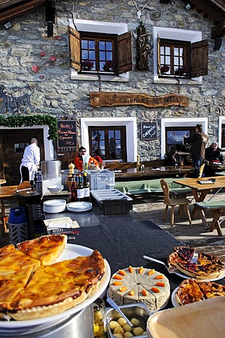 Alpetta Restaurant, Corvatsch ski resort, St. Moritz, canton of Grisons, Switzerland, Europe