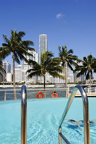 Mandarin Oriental Hotel, Brickell Key Drive, Downtown Miami, Florida, USA