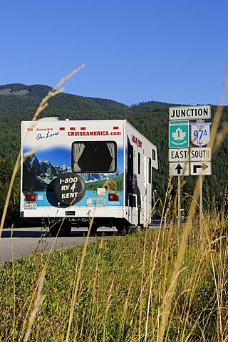 Camper, road sign, Trans Canada Highway, British Columbia, Canada