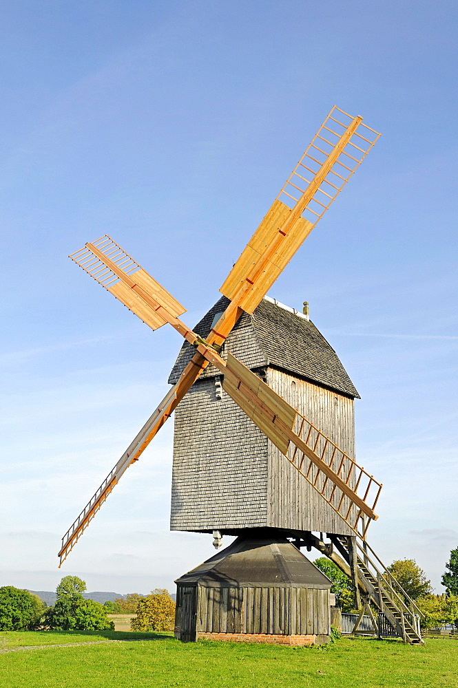 Post windmill, open-air museum, Westphalian State Museum for Ethnology, Detmold, North Rhine-Westphalia, Germany, Europe