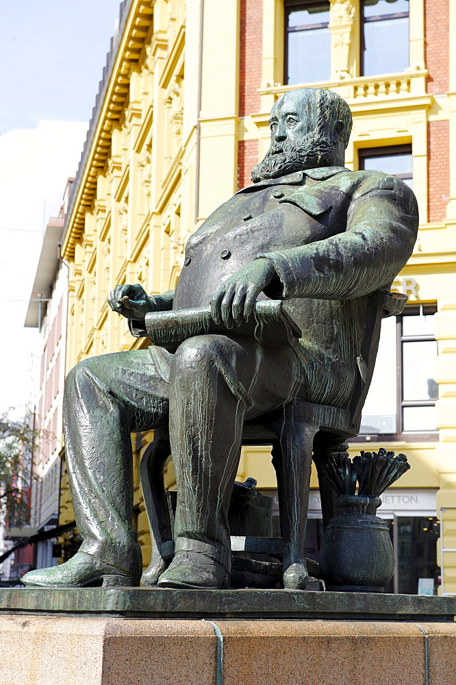 Christian Krohg, 1852-1925, painter and journalist, memorial, Karl Johans gate, Oslo, Norway, Scandinavia, Europe