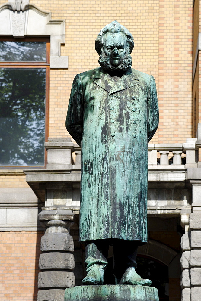 Henrik Johan Ibsen, 1828-1906, playwright and poet, sculpture at the National Theatre, Oslo, Norway, Scandinavia, Europe