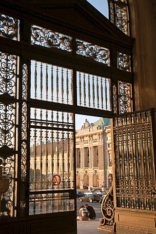 Portal, Neue Hofburg, New Imperial Palace, Heldenplatz square, Vienna, Austria, Europe