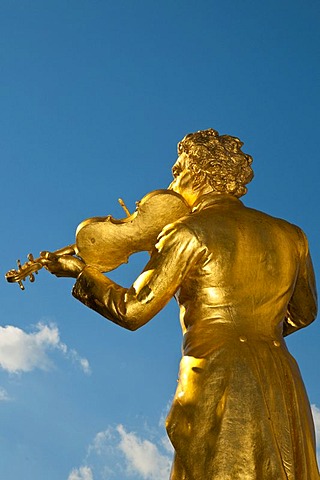 Johann-Strauss-Denkmal memorial, Stadtpark city park, Art Nouveau, Ringstrasse street, Vienna, Austria, Europe