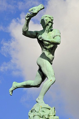 Sculpture on the Brabofontein Brabo fountain, Grote Markt square, Antwerp, Belgium, Europe