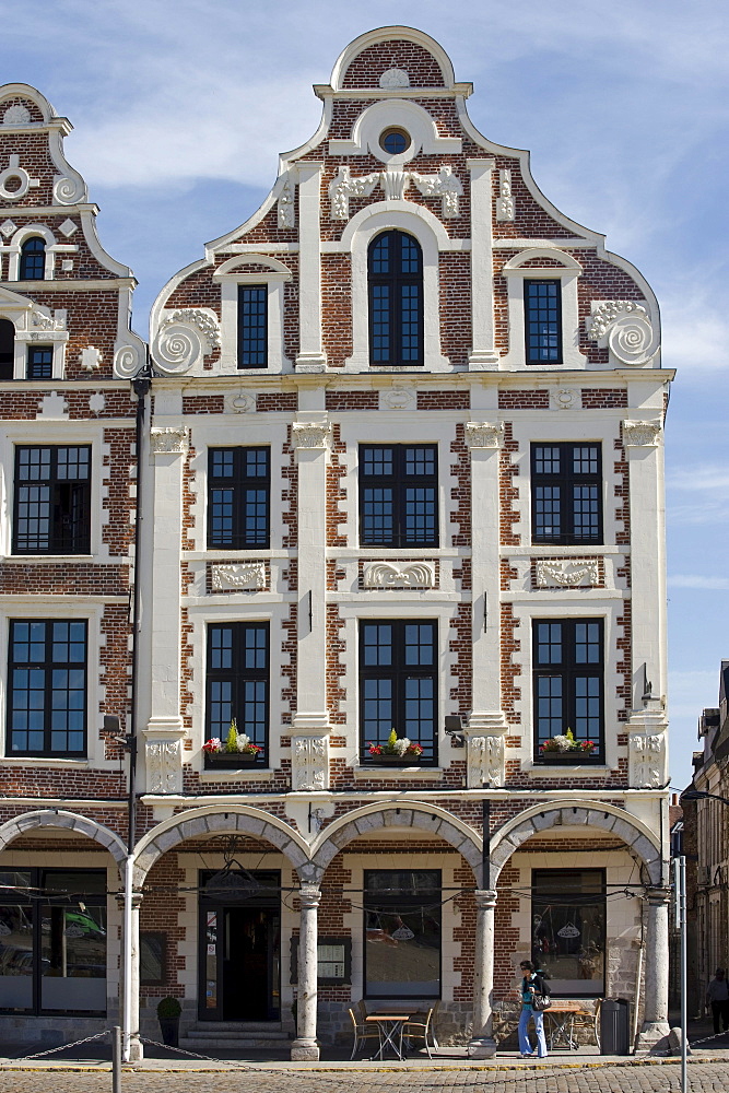 Mansion, Arras, Nord Pas-de-Calais, Normandie, France, PublicGround