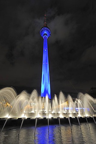 Berlin's TV tower, illuminated, Festival of Lights 2009, Alexanderplatz, Berlin, Germany, Europe