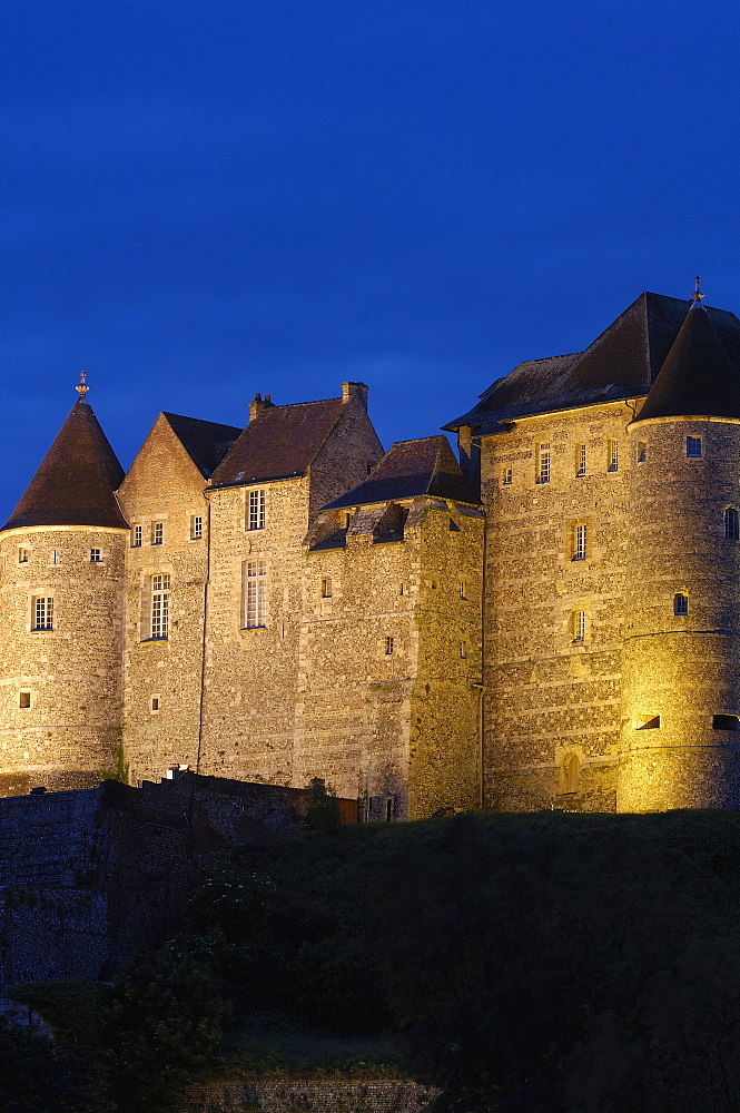 Cote d'Albatre, Castle-Museum at dusk, Dieppe, Haute-Normandie, Normandy, France, Europe