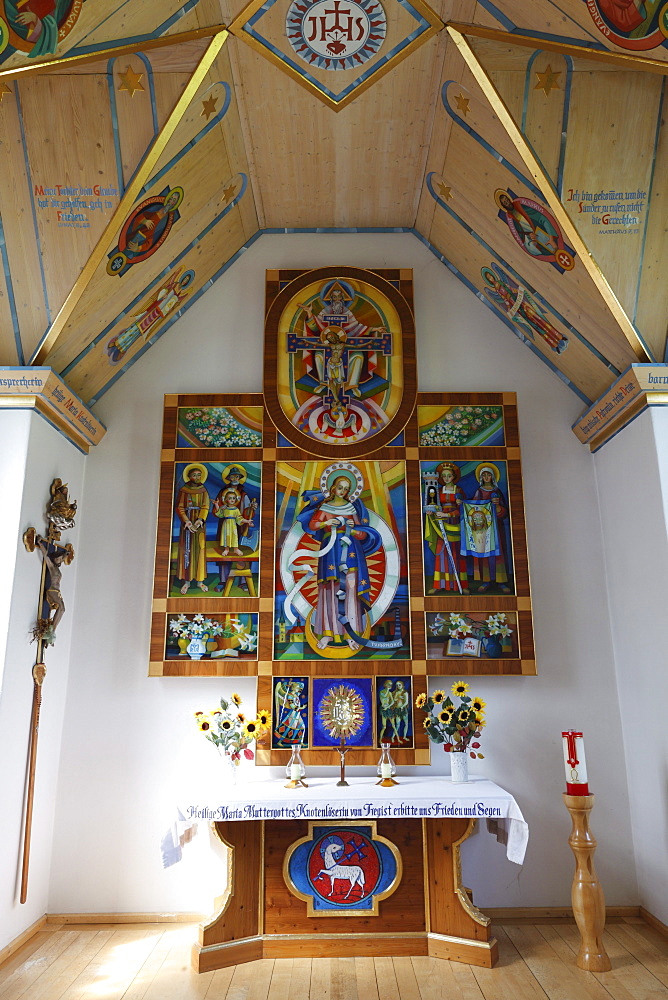 Village chapel in Tregist near Voitsberg, designed by Prof. Franz Weiss, Styria, Austria, Europe