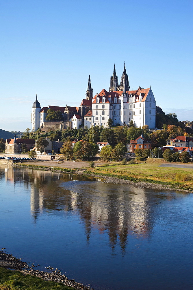 Albrechtsburg castle seen from the opposite side of the Elbe river, the Elbe at very low water, in Meissen, Saxony, Germany, Europe