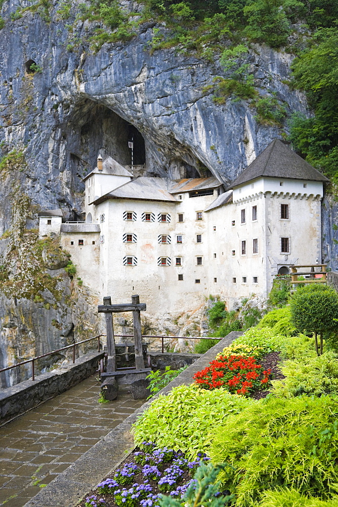 Predjama Castle, Predjamski Grad, near Postojna, Inner Carniola, Slovenia, Europe