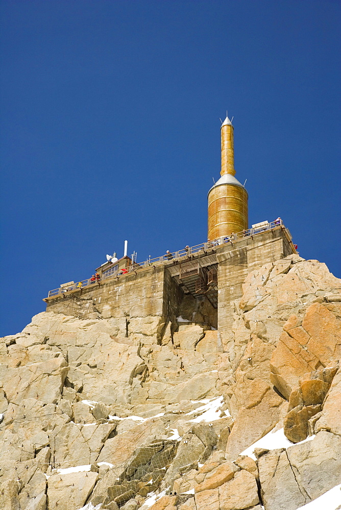 Upper terrace and summit tower at the top of the Aiguille Du Midi, Chamonix, Mont Blanc Massif, Alps, France, Europe