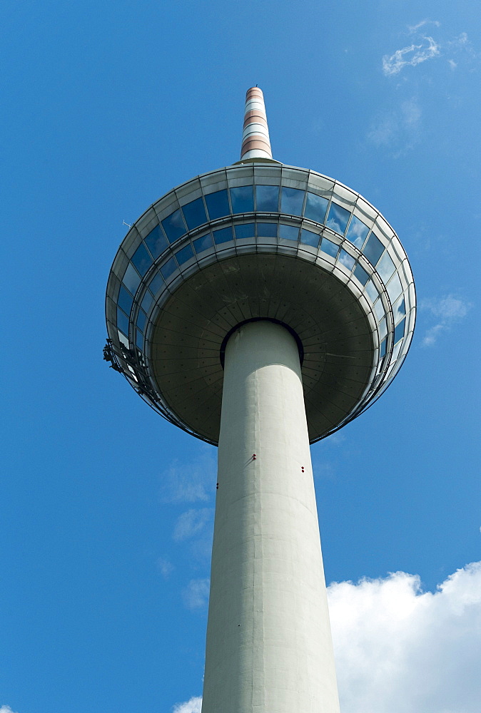 Telecommunications tower, 212.8 m, modern landmark of the city of Mannheim, Baden-Wuerttemberg, Germany, Europe