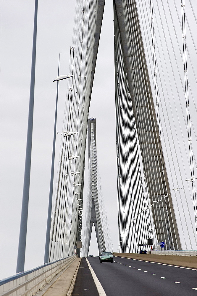 Pont du Normandie, bridge at the mouth of the Seine River near Le Havre, architect Michel Virlogeux, cable-stayed bridge with the largest span in Europe of 856 m, France, Europe