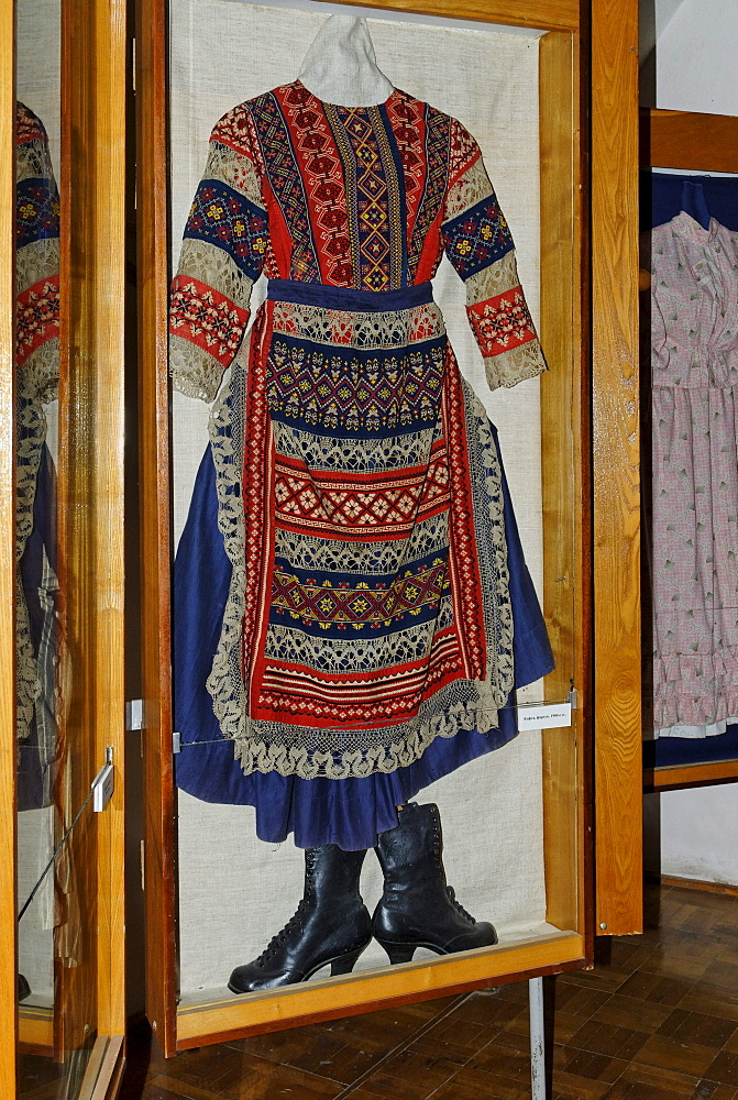 Historic Russian dress for women