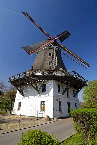 Historic Johanna windmill in Wilhelmsburg, Hamburg, Germany, Europe