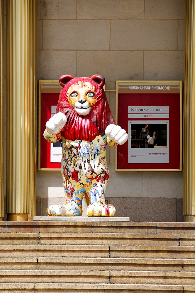 Lion figure, opera, Leipzig, Saxony, Germany, Europe