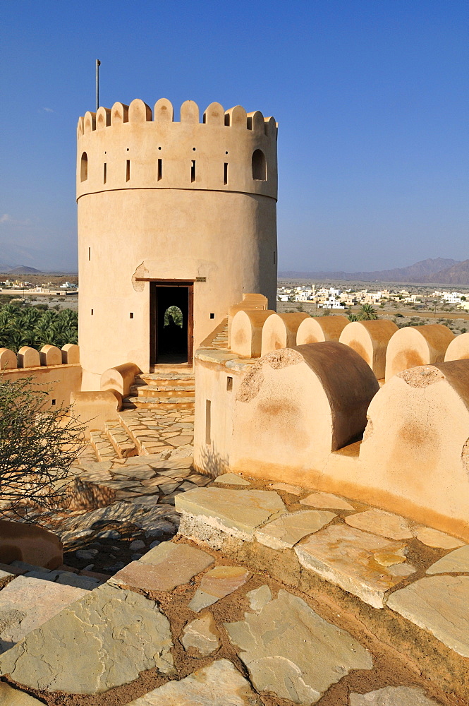 Historic adobe fortification Nakhal, Nakhl Fort or Castle, Hajar al Gharbi Mountains, Batinah Region, Sultanate of Oman, Arabia, Middle East